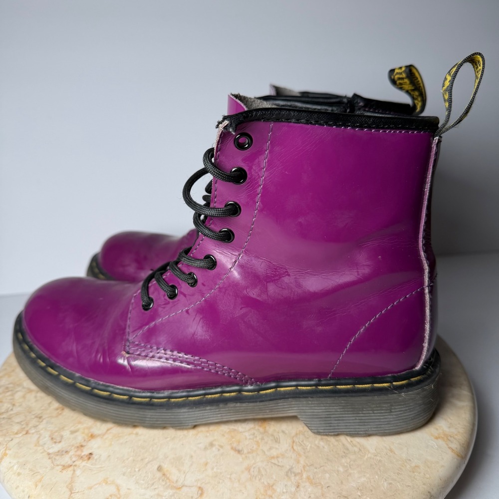 Dr. Martens Delaney Lace Up Boots Size 4 Purple Patent Leather Side Zip 15382